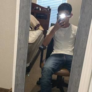 Meet your Posher, Aaron